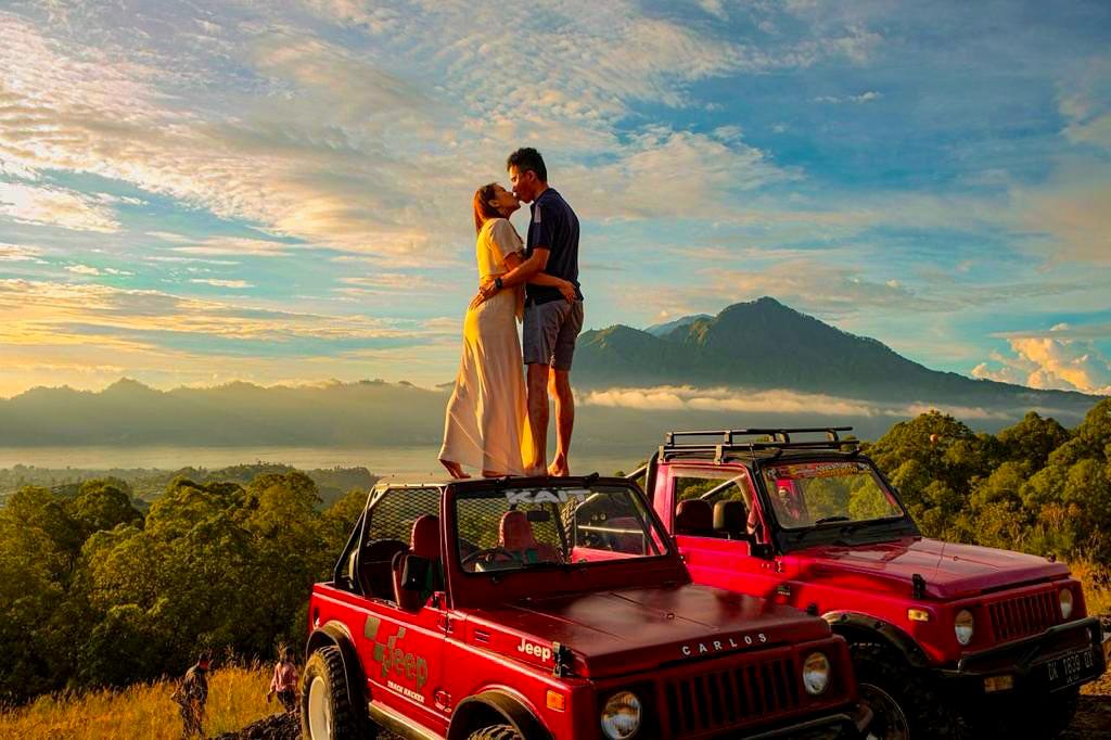 Mount Batur Jeep Sunrise & 30 Minutes Walk To Summit